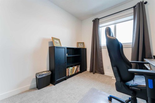 244 Heritage Heights, Cochrane, AB - Indoor Photo Showing Office