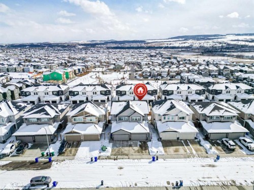 244 Heritage Heights, Cochrane, AB - Outdoor