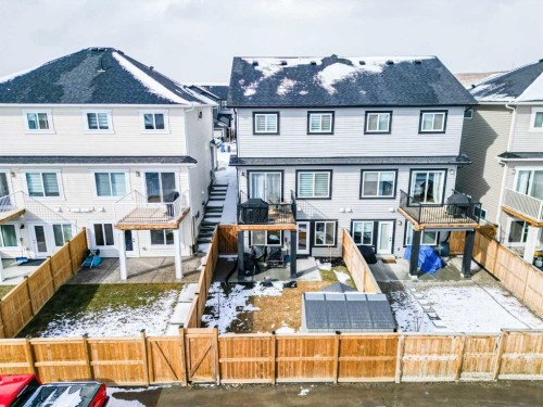 244 Heritage Heights, Cochrane, AB - Outdoor