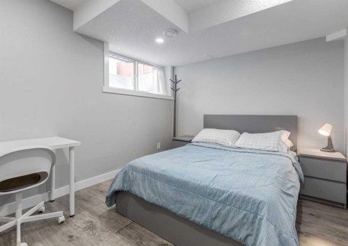 38 Autumn Crescent Se, Calgary, AB - Indoor Photo Showing Bedroom