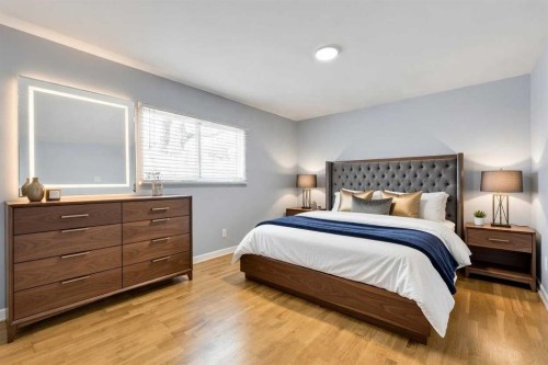 4617 Stanley Road Sw, Calgary, AB - Indoor Photo Showing Bedroom