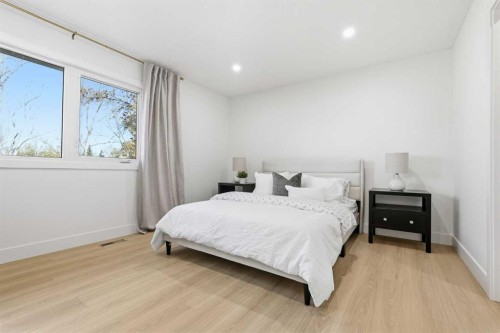 1016 Mapleglade Drive Se, Calgary, AB - Indoor Photo Showing Bedroom