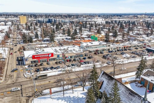 1027 75 Avenue Sw, Calgary, AB - Outdoor With View