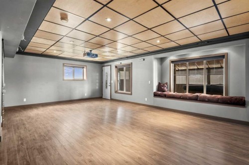 37 Evansbrooke Park Nw, Calgary, AB - Indoor Photo Showing Other Room