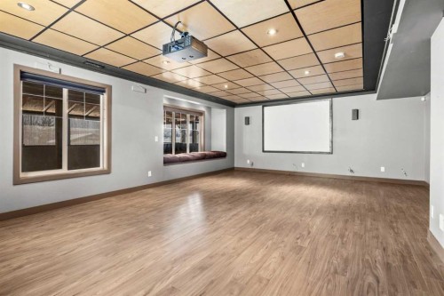 37 Evansbrooke Park Nw, Calgary, AB - Indoor Photo Showing Other Room