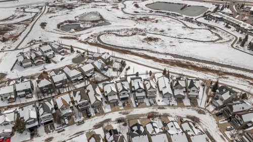 37 Evansbrooke Park Nw, Calgary, AB - 