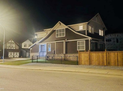 158 Magnolia Path Se, Calgary, AB - Outdoor
