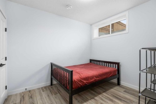 158 Magnolia Path Se, Calgary, AB - Indoor Photo Showing Bedroom