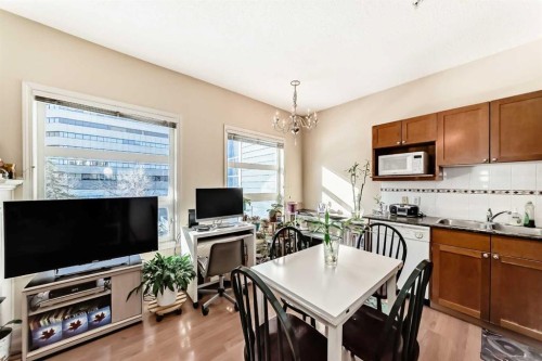 209-333 Riverfront Avenue Se, Calgary, AB - Indoor Photo Showing Other Room