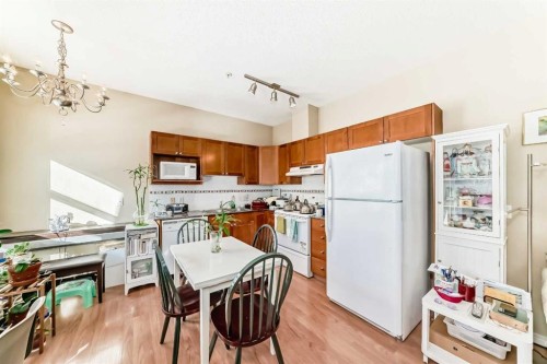 209-333 Riverfront Avenue Se, Calgary, AB - Indoor