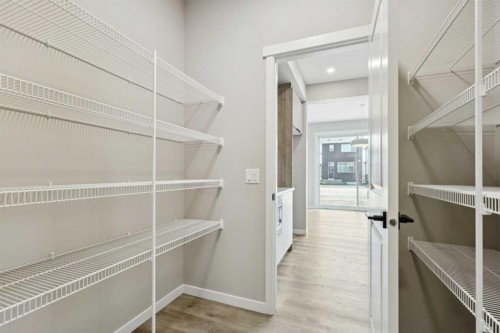 302 Hotchkiss Common Se, Calgary, AB - Indoor With Storage