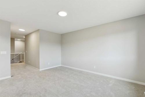 302 Hotchkiss Common Se, Calgary, AB - Indoor Photo Showing Other Room