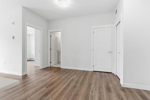211-25 Walgrove Walk Se, Calgary, AB - Indoor Photo Showing Other Room