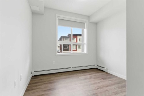211-25 Walgrove Walk Se, Calgary, AB - Indoor Photo Showing Other Room