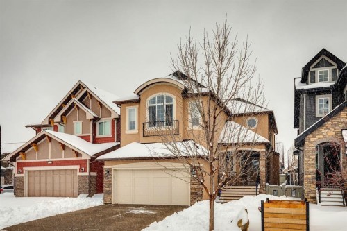 7 Cooperstown Place SW Airdrie, AB T4B 3T5