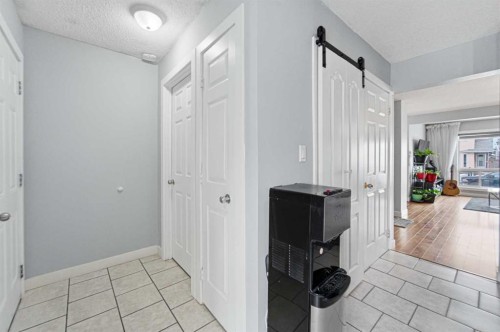 78 Martinview Crescent Ne, Calgary, AB - Indoor Photo Showing Other Room