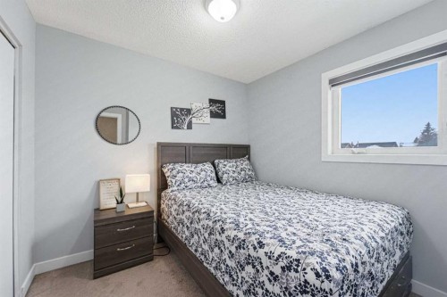 78 Martinview Crescent Ne, Calgary, AB - Indoor Photo Showing Bedroom