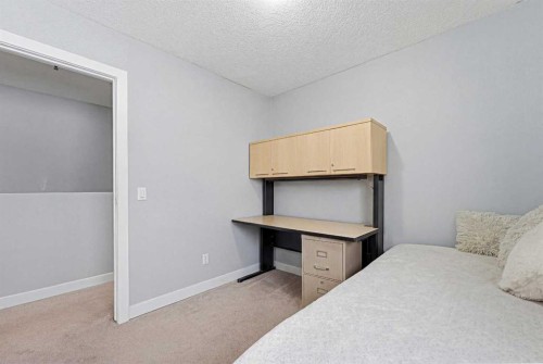 78 Martinview Crescent Ne, Calgary, AB - Indoor Photo Showing Bedroom