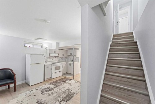 78 Martinview Crescent Ne, Calgary, AB - Indoor