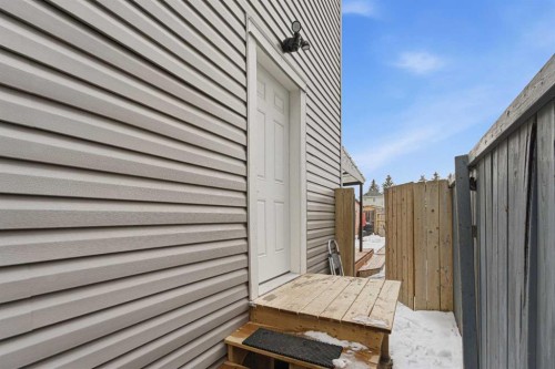 78 Martinview Crescent Ne, Calgary, AB - Outdoor