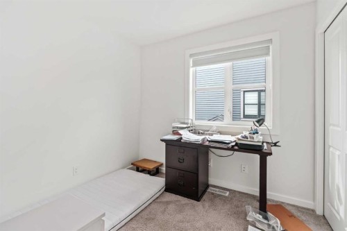 86 Spring Willow Close Sw, Calgary, AB - Indoor