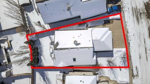 38 Tanner Close Se, Airdrie, AB - 