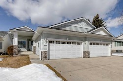 17 Rocky Ridge Villas NW Calgary, AB T3G 4R2