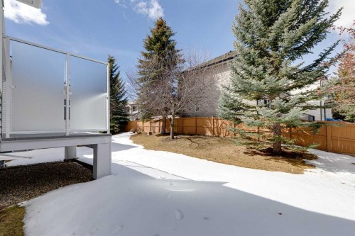 17 Rocky Ridge Villas Nw, Calgary, AB - Outdoor