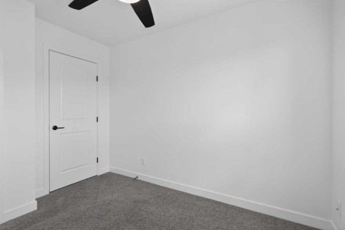 12 Heirloom Crescent Se, Calgary, AB - Indoor Photo Showing Other Room