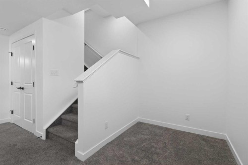 12 Heirloom Crescent Se, Calgary, AB - Indoor Photo Showing Other Room