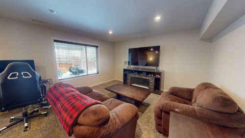 983 Auburn Bay Boulevard Se, Calgary, AB - Indoor Photo Showing Living Room