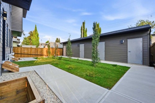 2-521 15 Avenue Ne, Calgary, AB - Outdoor