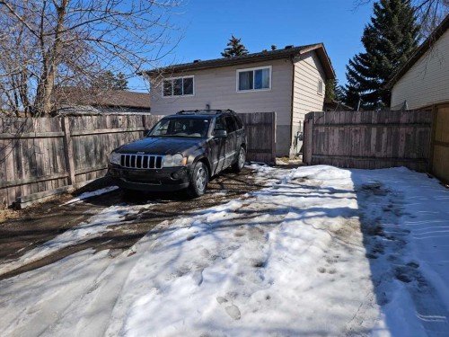 60 Erin Croft Place Se, Calgary, AB - Outdoor