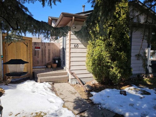 60 Erin Croft Place Se, Calgary, AB - Outdoor