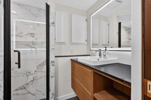 584 Woodhill Place Sw, Calgary, AB - Indoor