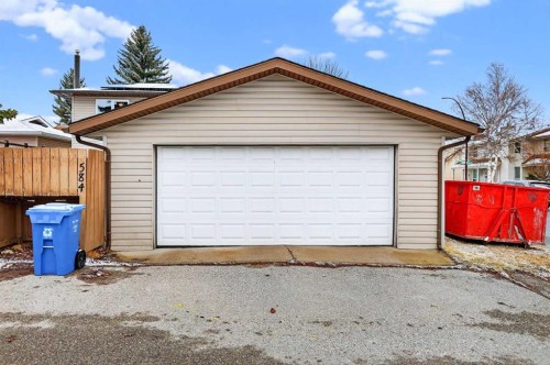 584 Woodhill Place Sw, Calgary, AB - Outdoor With Exterior