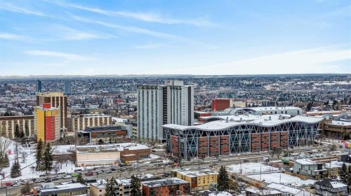 1107 19 Avenue Nw, Calgary, AB - Outdoor