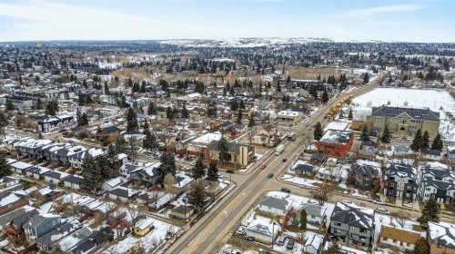1107 19 Avenue Nw, Calgary, AB - Outdoor With View