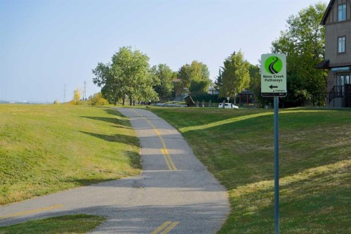 2-521 15 Avenue Ne, Calgary, AB - Outdoor With View