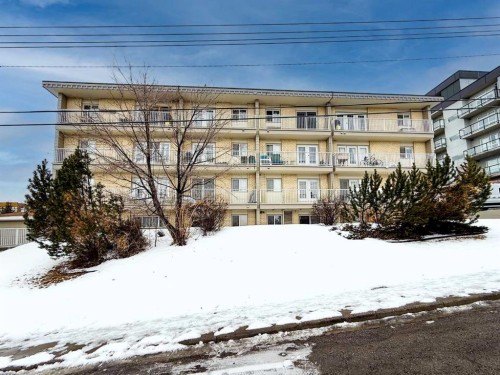 22-1813 25 Avenue SW Calgary, AB T2T 1A4