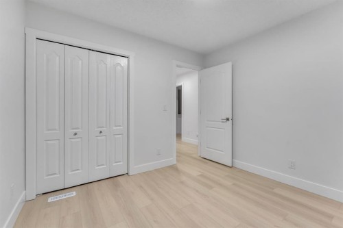 52 Saddlecreek Terrace, Calgary, AB - Indoor