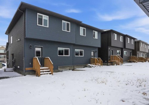 747 Creekside Boulevard Sw, Calgary, AB - Outdoor