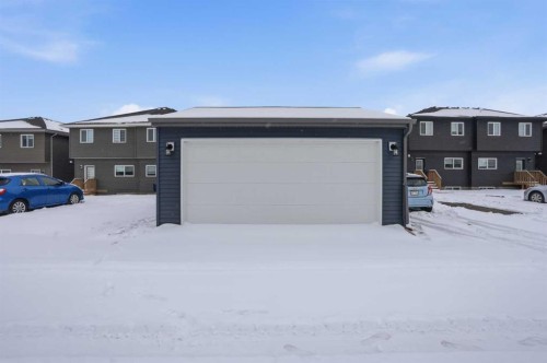 747 Creekside Boulevard Sw, Calgary, AB - Outdoor
