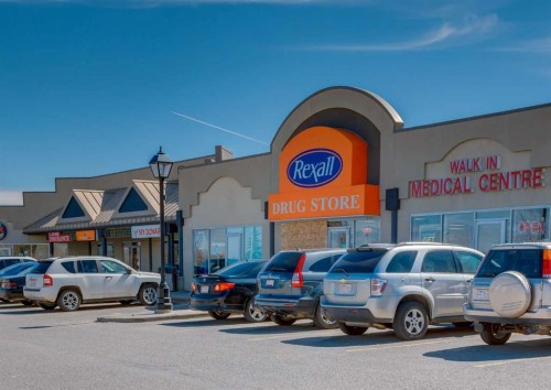 8 Castlepark Way Ne, Calgary, AB - Outdoor