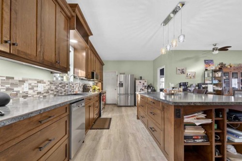 Rural, Rural Kneehill County, AB - Indoor Photo Showing Kitchen