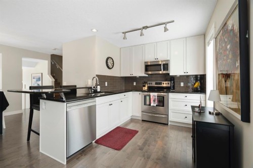 507 Cranford Walk Se, Calgary, AB - Indoor Photo Showing Kitchen