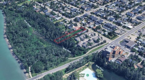 8520 48 Avenue Nw, Calgary, AB 