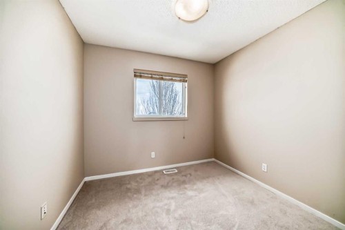 46 Panatella Hill Nw, Calgary, AB - Indoor Photo Showing Other Room