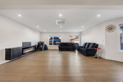 278 Saddlefield Place Ne, Calgary, AB - Indoor Photo Showing Other Room