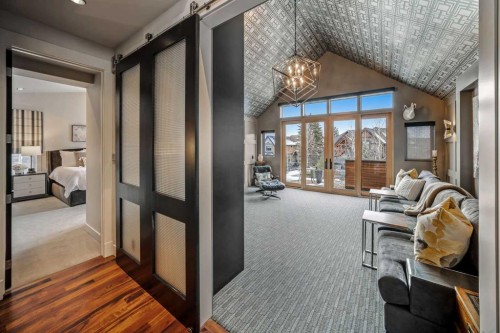 23 Spring Willow Way Sw, Calgary, AB - Indoor Photo Showing Other Room